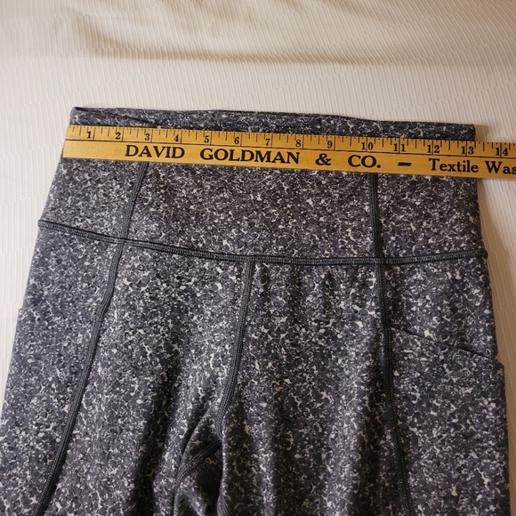 Athleta Salutation Pebble Beach Tight sz S - Picture 6 of 12